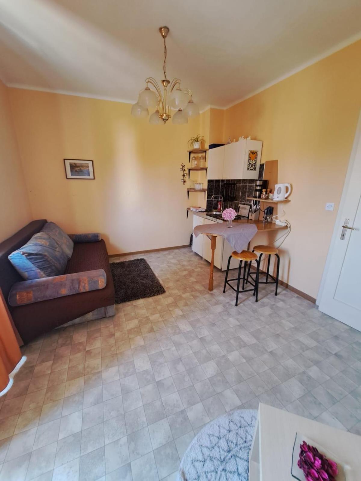 Apartmani Dusica Lumbarda Exterior foto