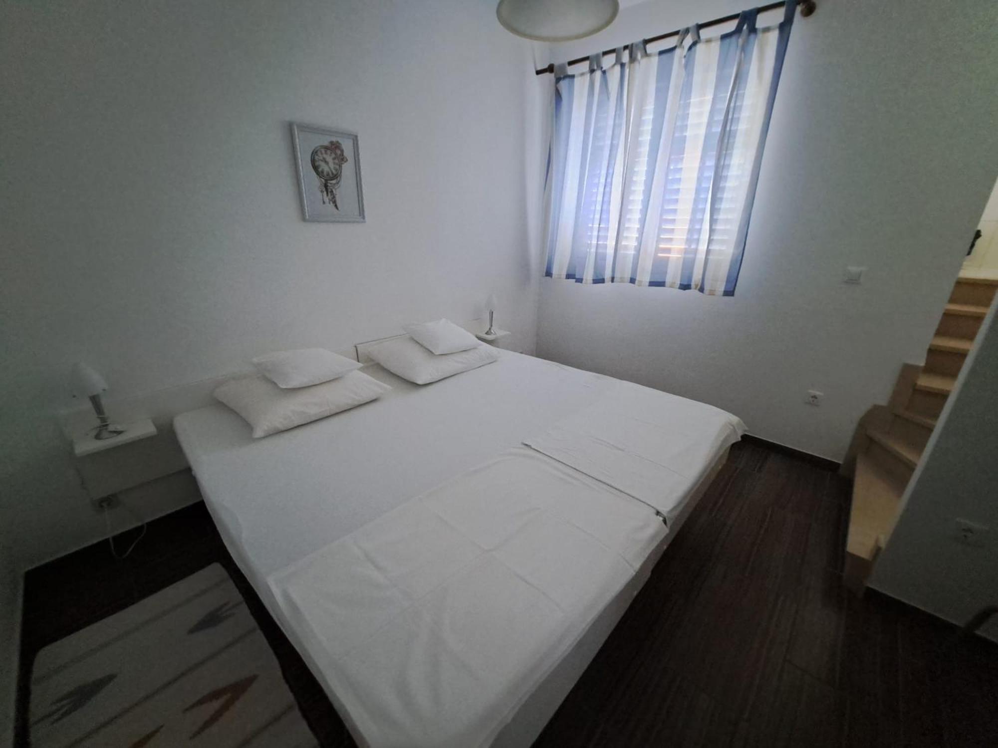 Apartmani Dusica Lumbarda Exterior foto